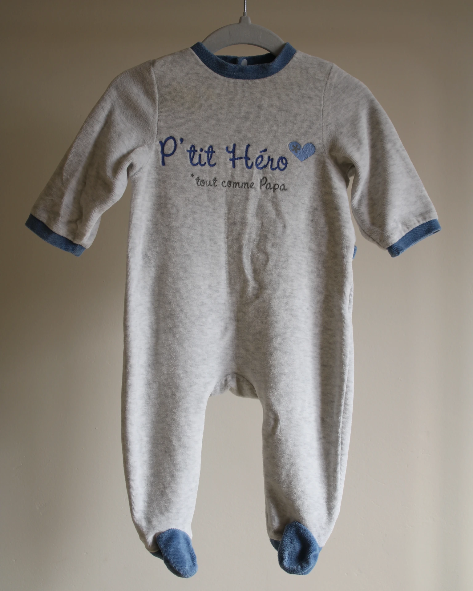Pyjama 1 pièce gris et bleu