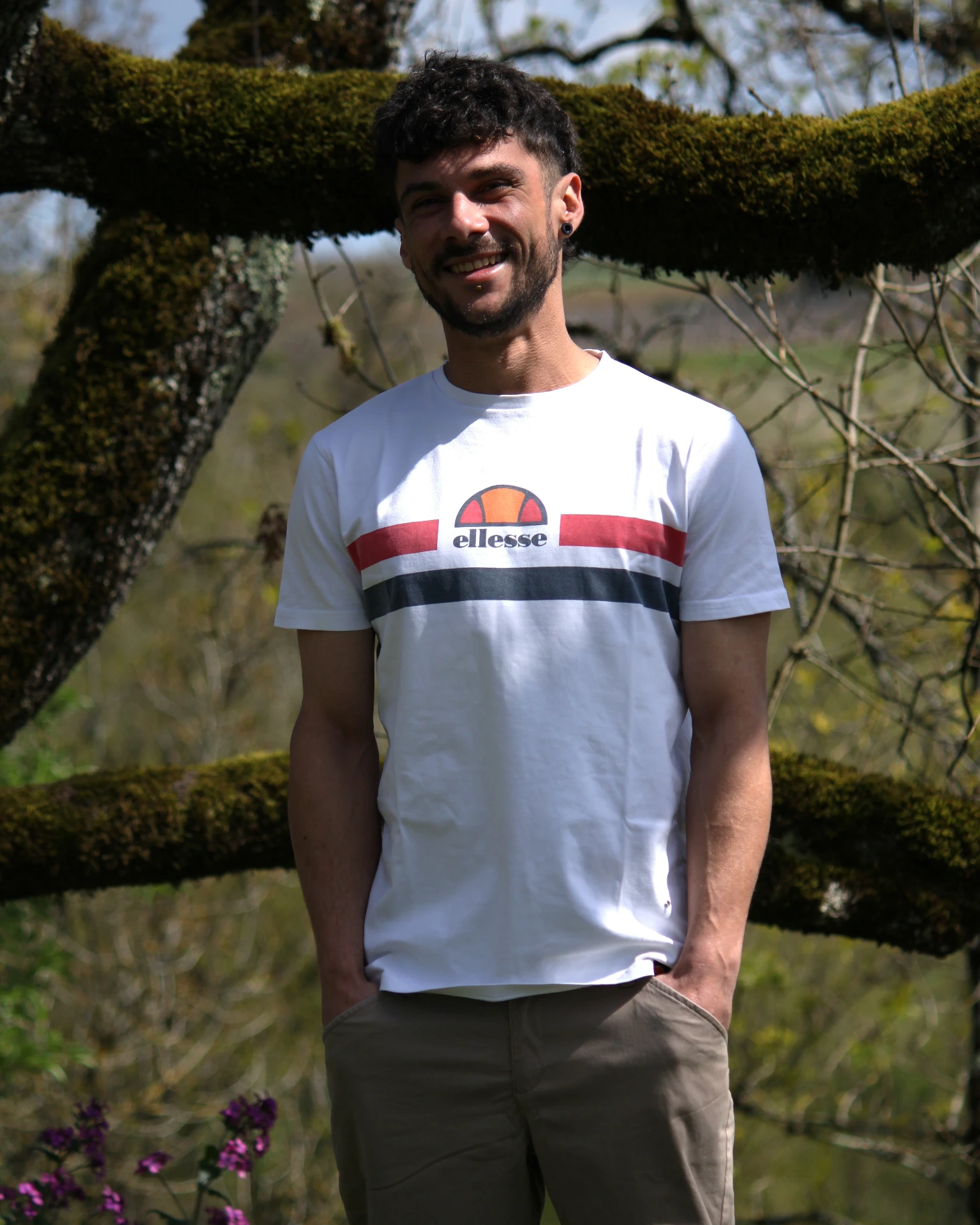 [042] T-shirt blanc Ellesse