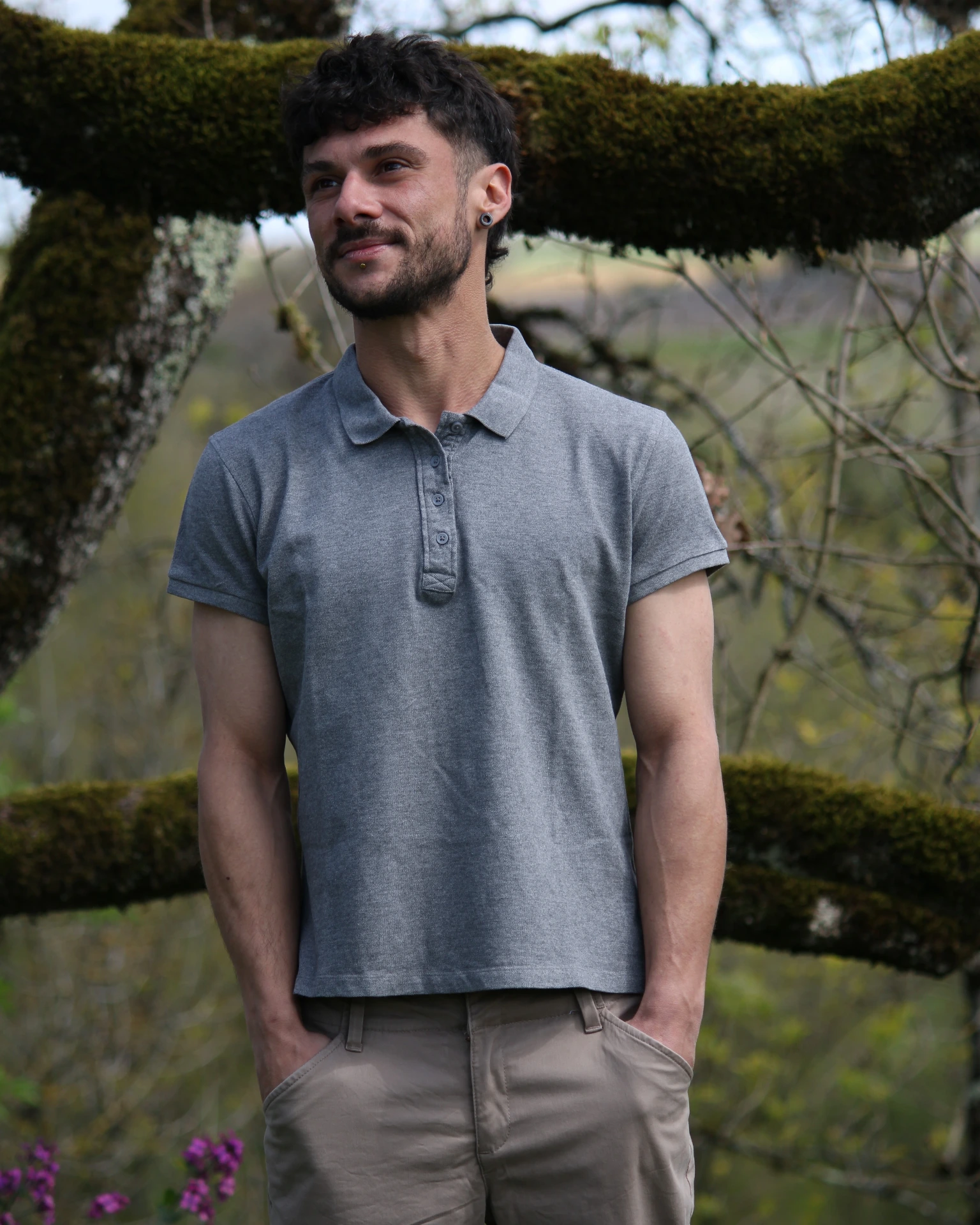 [049] Polo Gris
