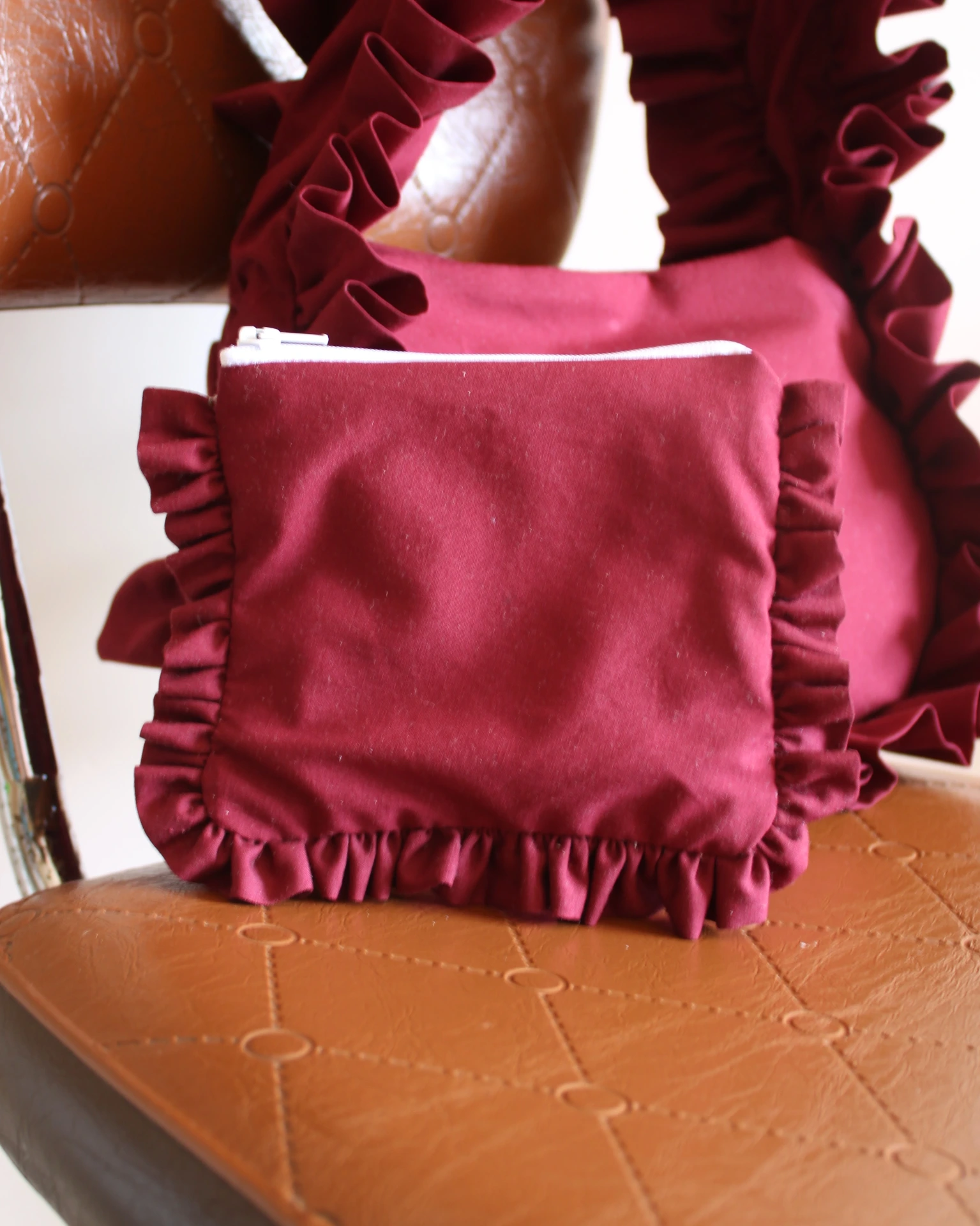 Pochette froufrou bordeaux
