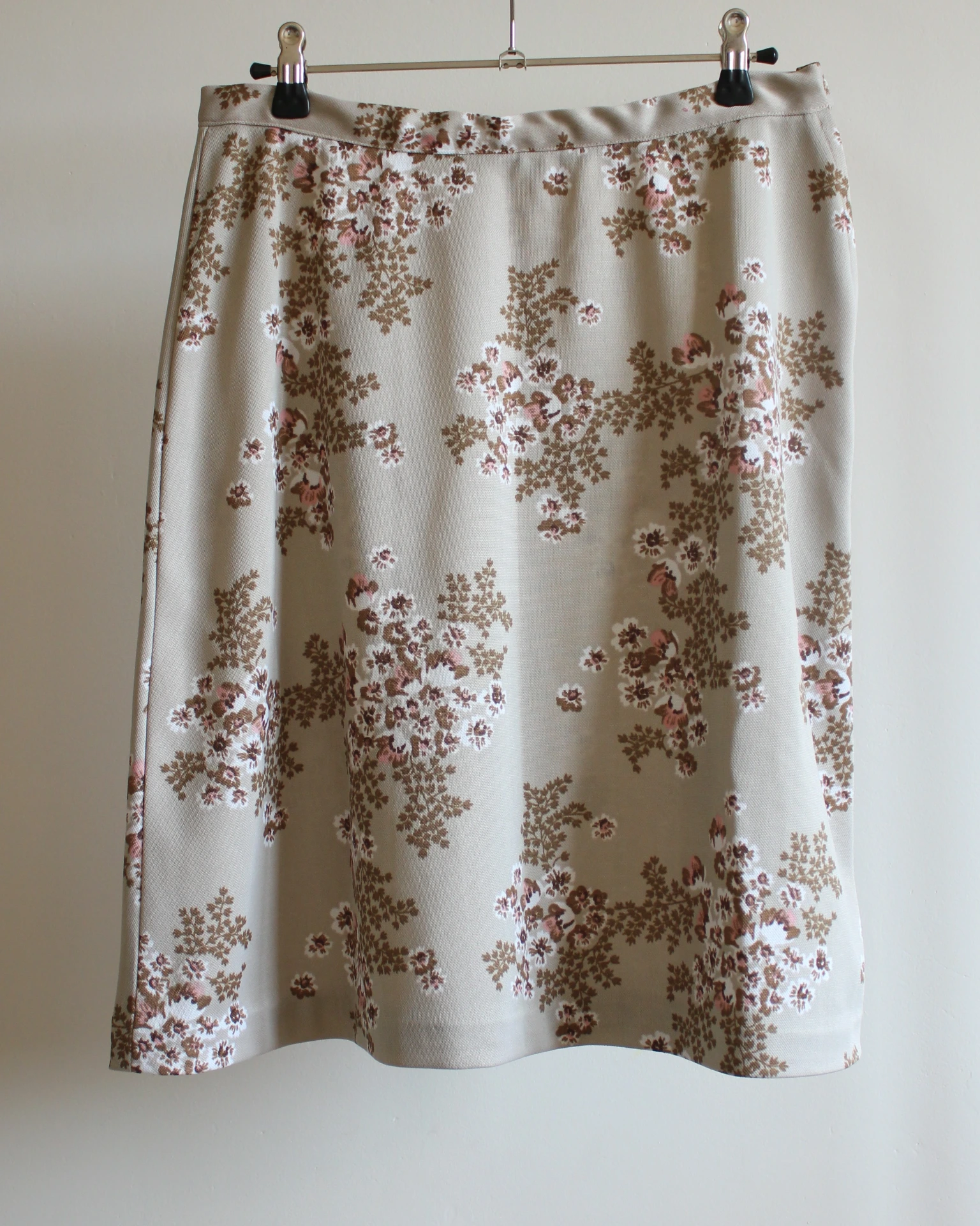 Jupe Beige à Fleur