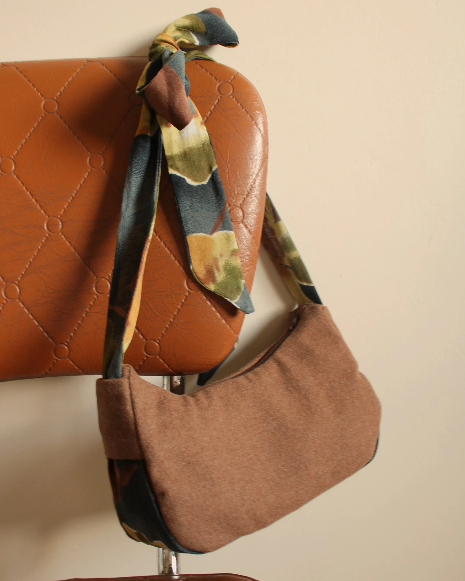 Sac Croissant Noué