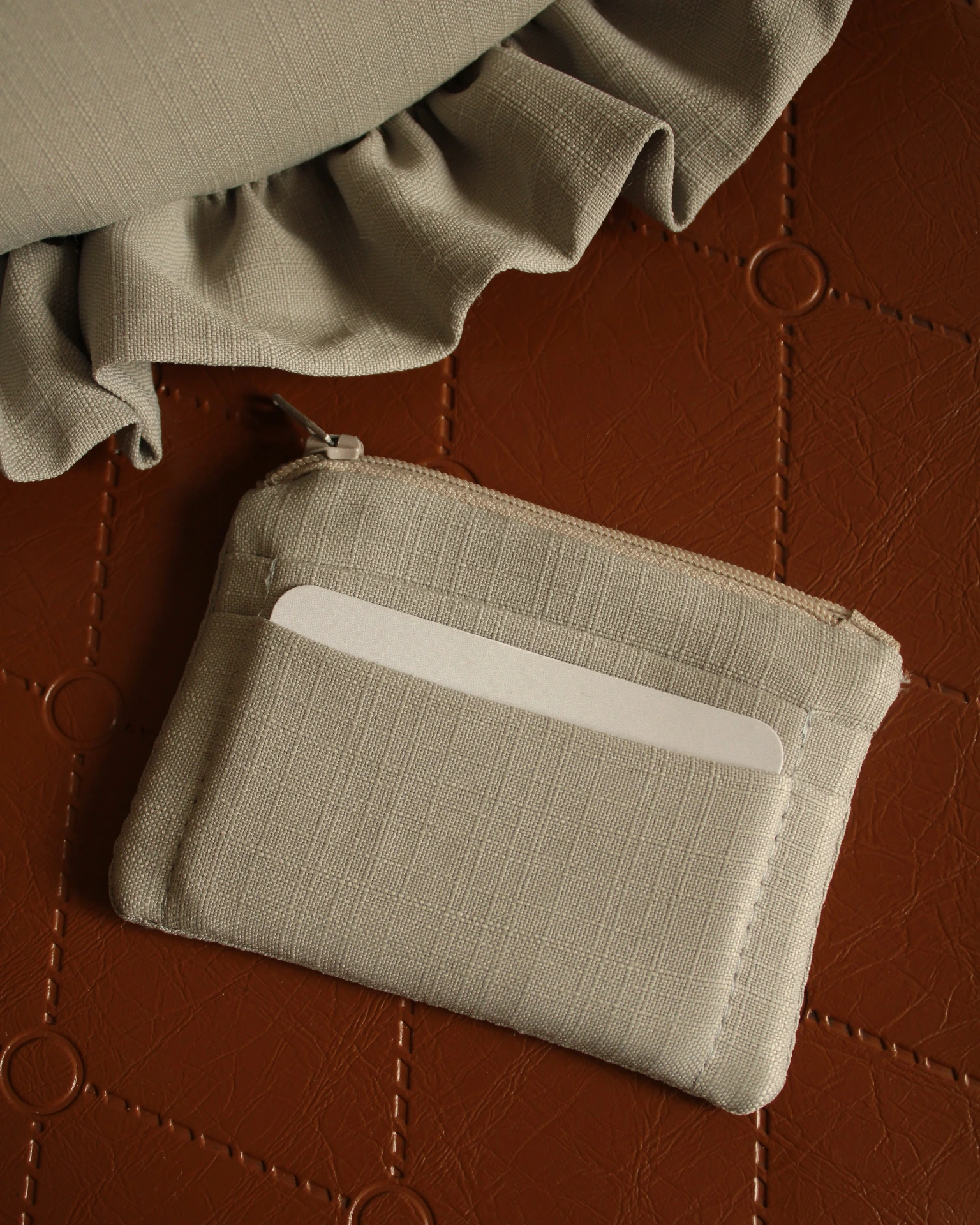 Pochette CB / Porte-cartes Gris Sauge