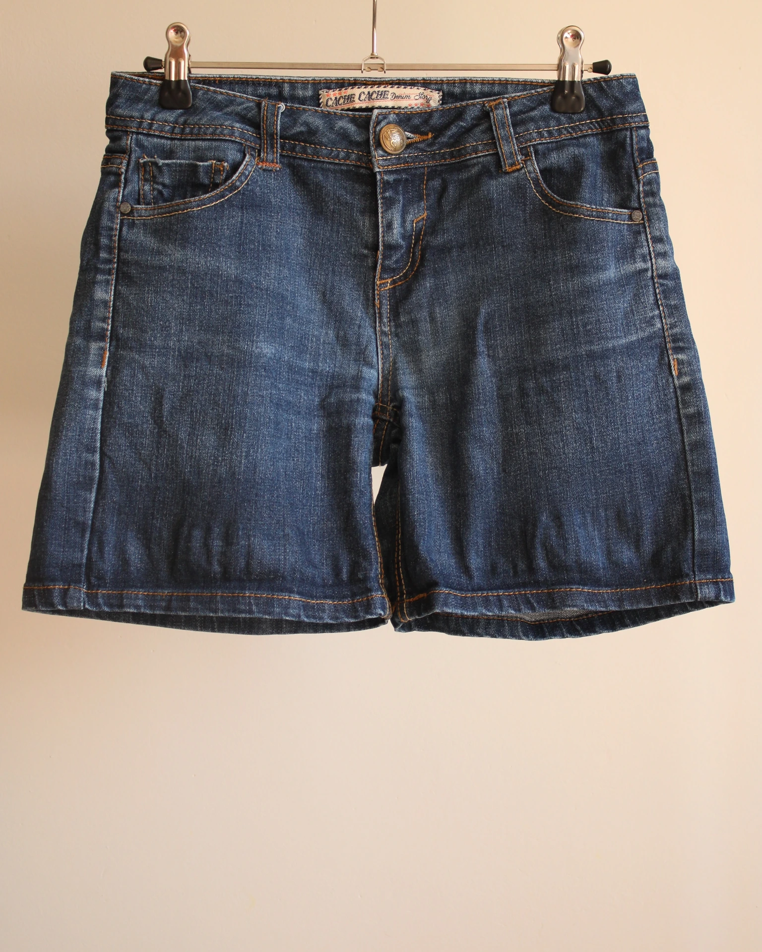 [174] Short en Jean