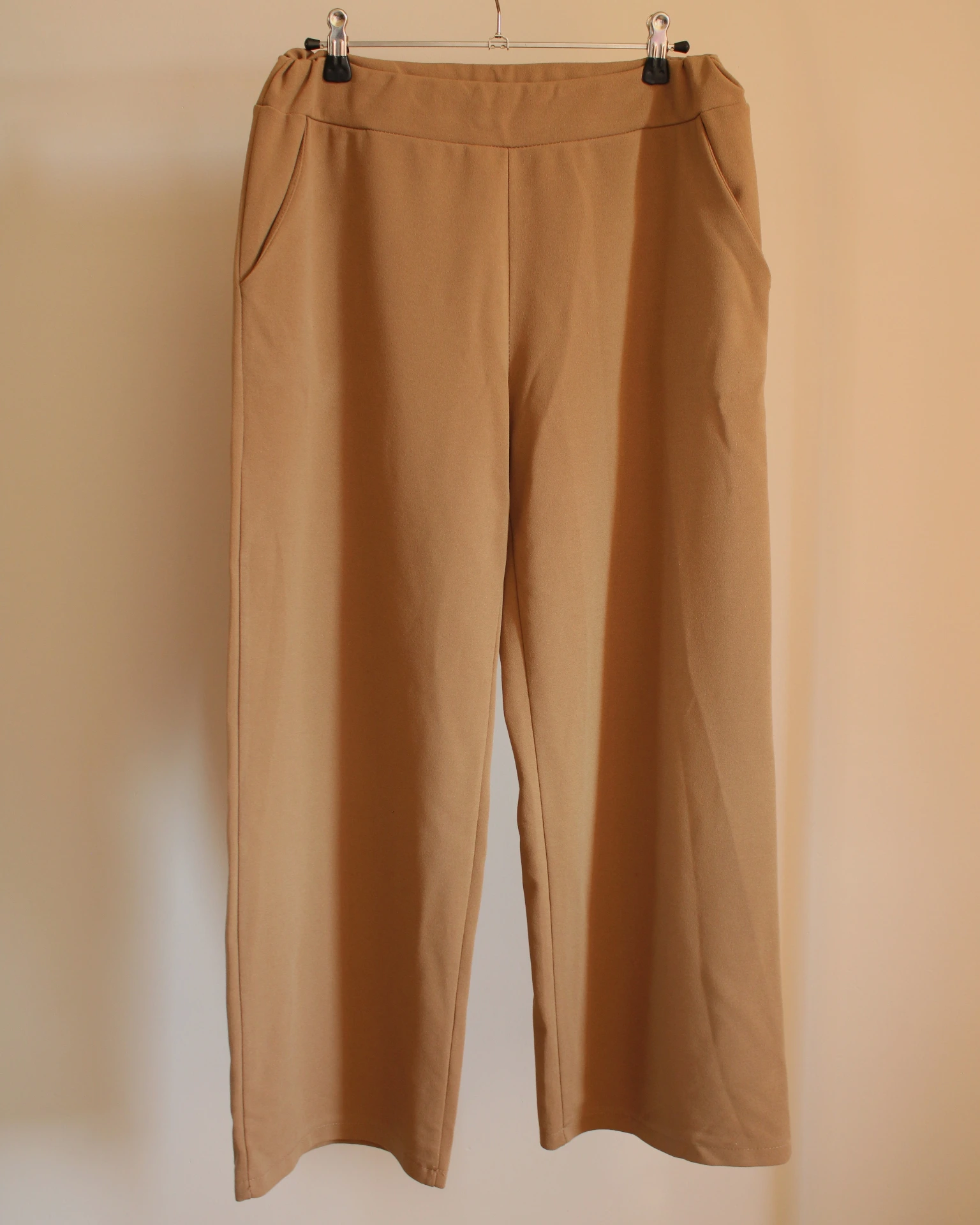 Pantalon court Beige