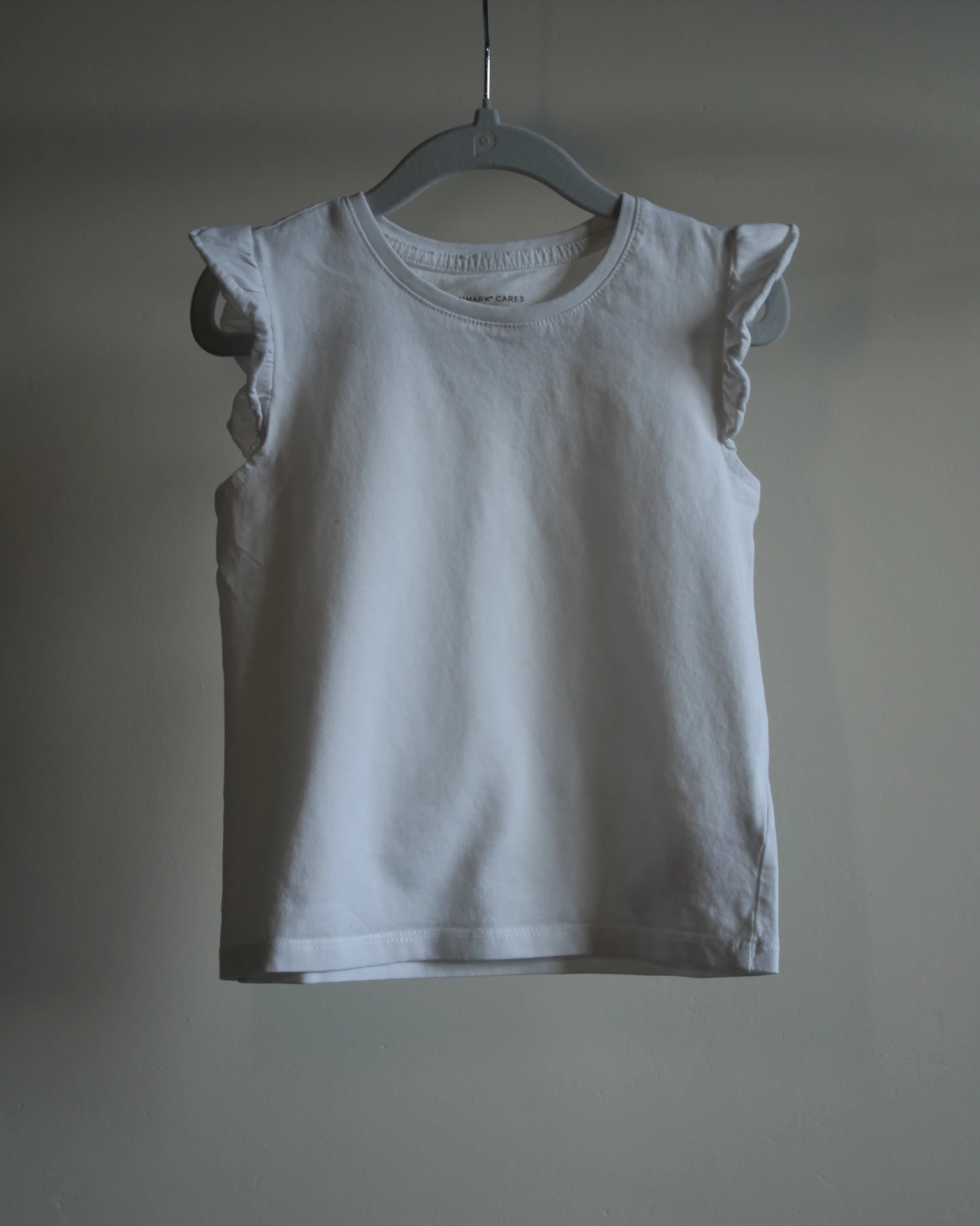 T-shirt blanc sans manche