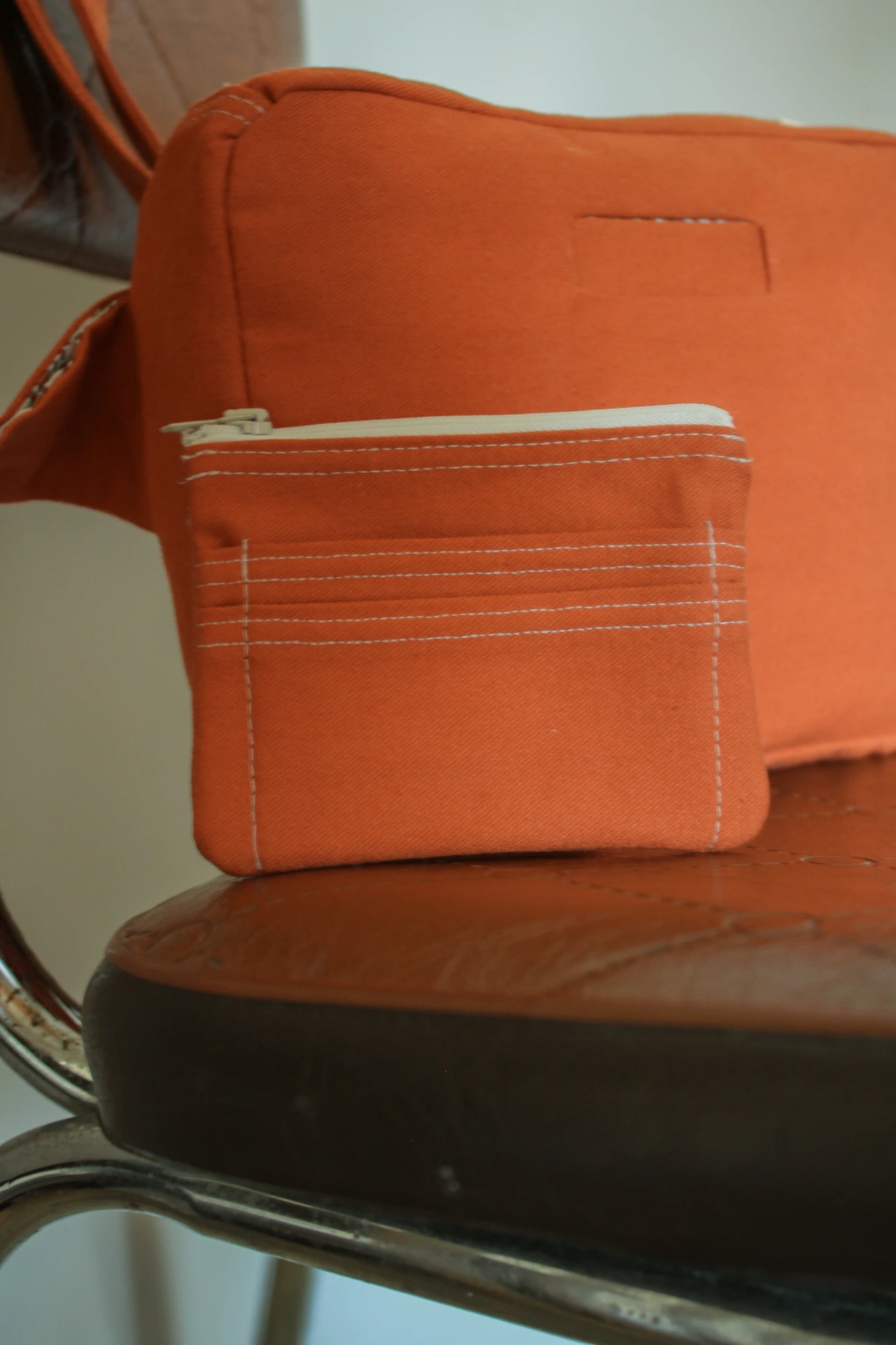 [PO004] Pochette / Porte-cartes Orange