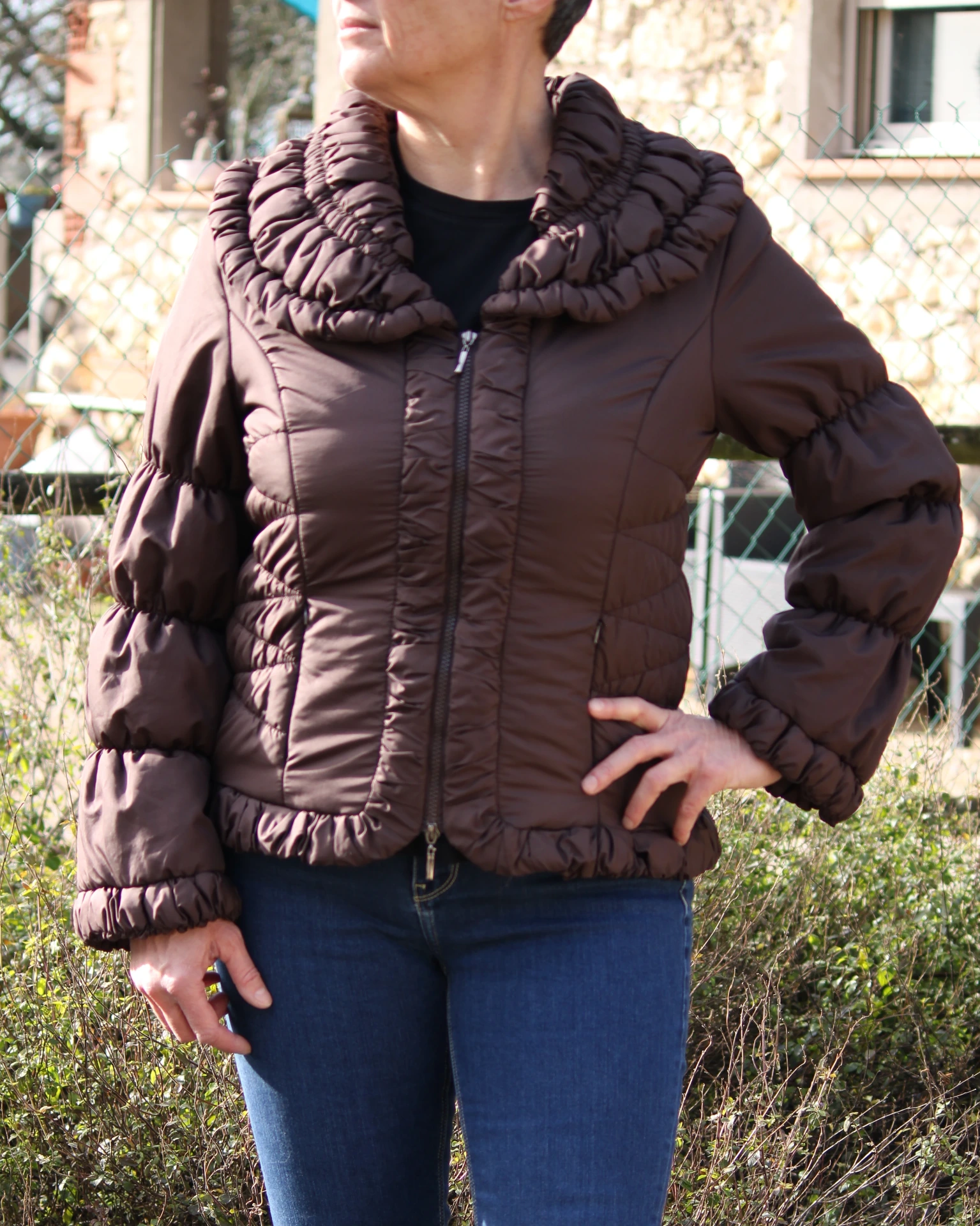 Doudoune cintrée à smocks