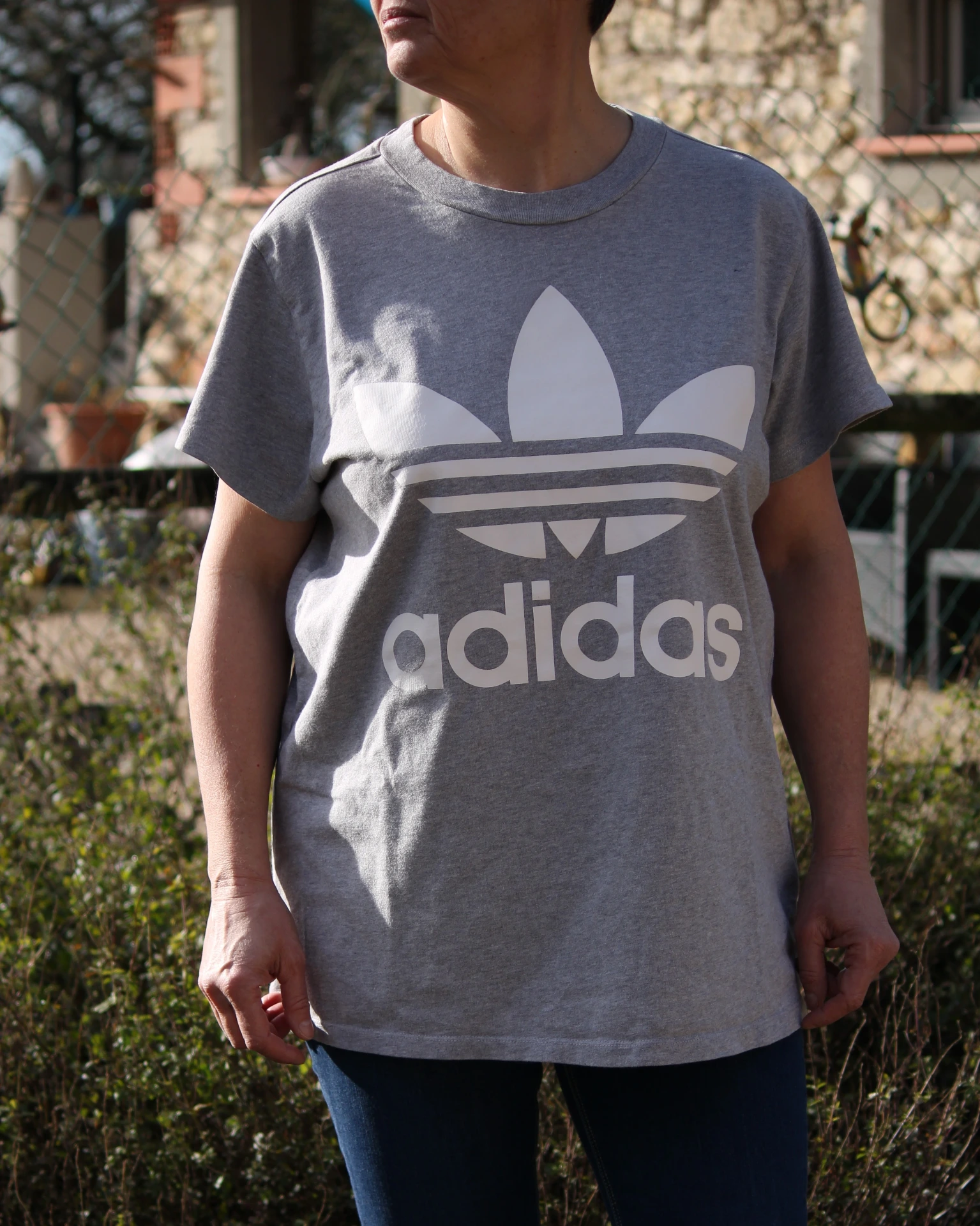 T-shirt gris Adidas Oversize